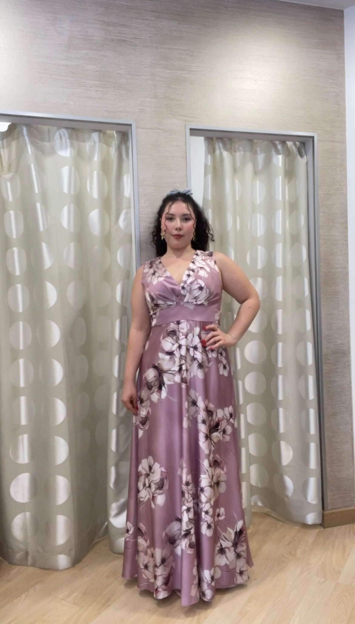 Abito curvy fiori