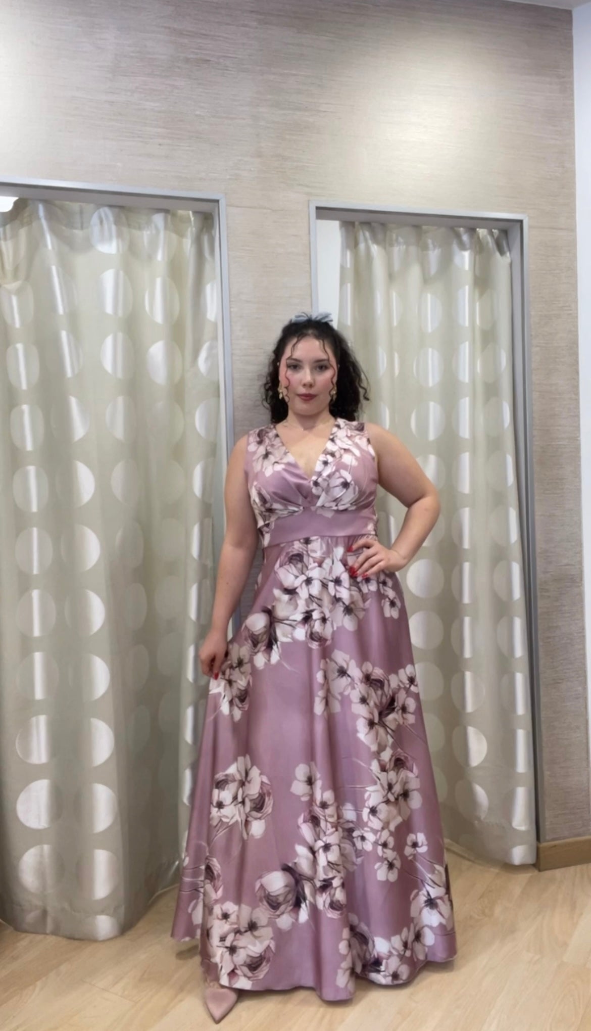 Abito curvy fiori